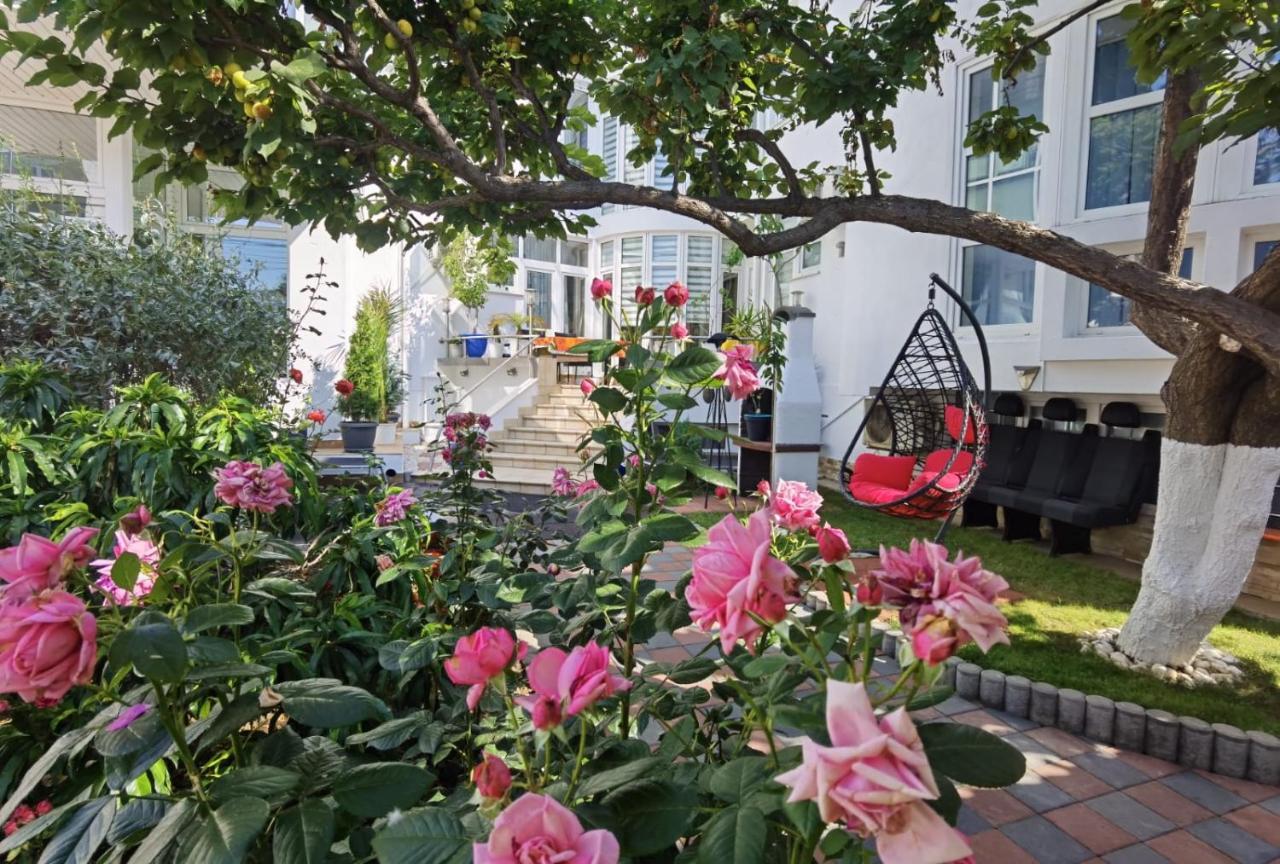 ホテル Fitness House With Garden コンスタンツァ エクステリア 写真